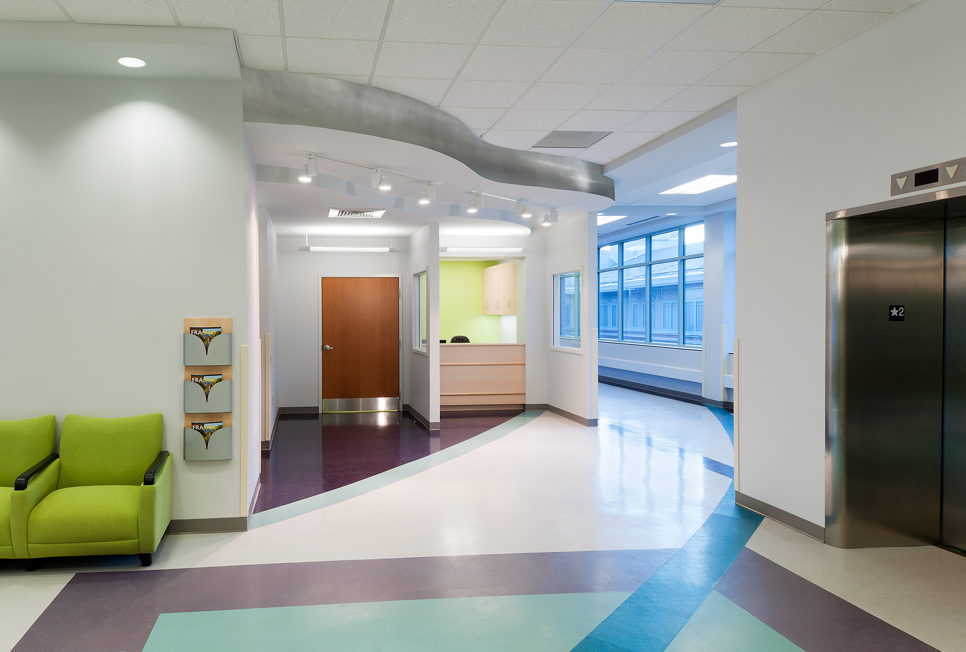 https://ebapc.com/wp-content/uploads/2016/04/HDPhoto_130104_14metal_FS__Second-Floor-Corridor.jpg